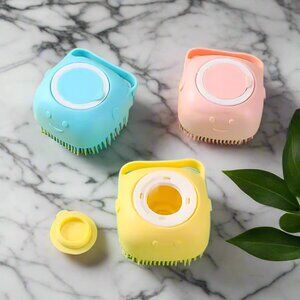 Massaging Pet Wash Brush | Built-In Soap Dispenser | Dog & Cat Grooming Tool